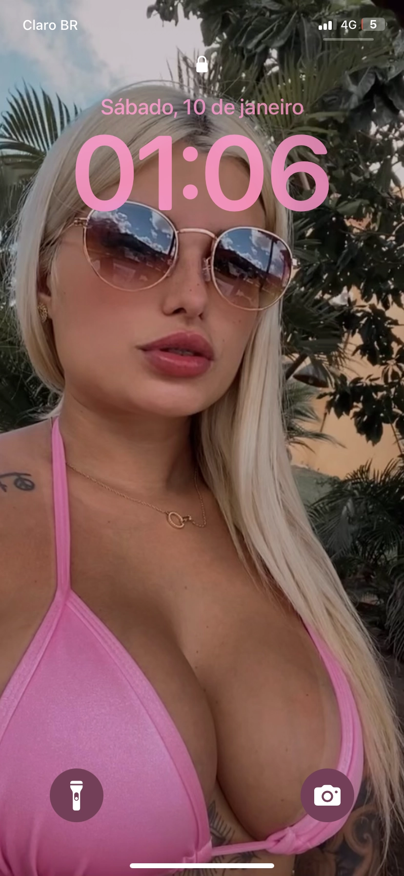 Girlhot