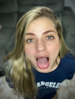 AngelGymCrush
