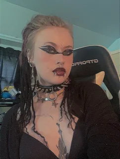 Darling Vivionette